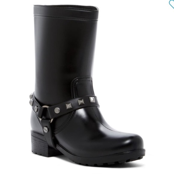 Dirty Laundry Shoes - DIRTY LAUNDRY Rock Steady Studded Rain Boot